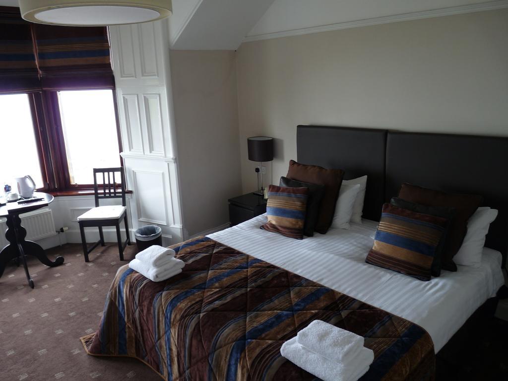 The Spinnaker Hotel Gourock Habitación foto