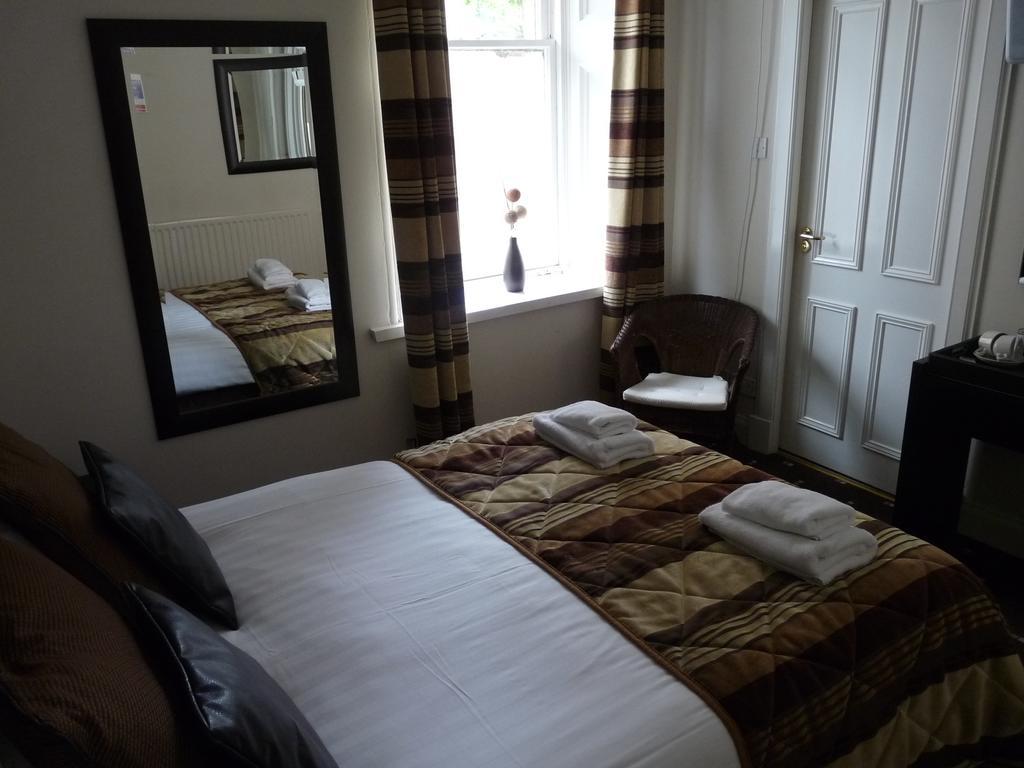 The Spinnaker Hotel Gourock Habitación foto